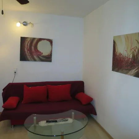 Rovanjska-2 By Interhome Rovanjska